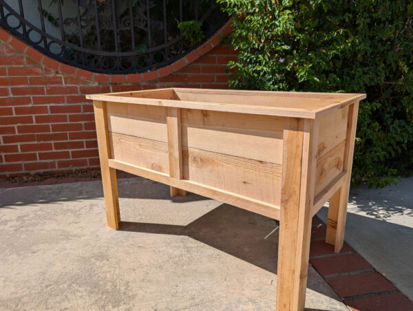 36" Cedar Planter Box